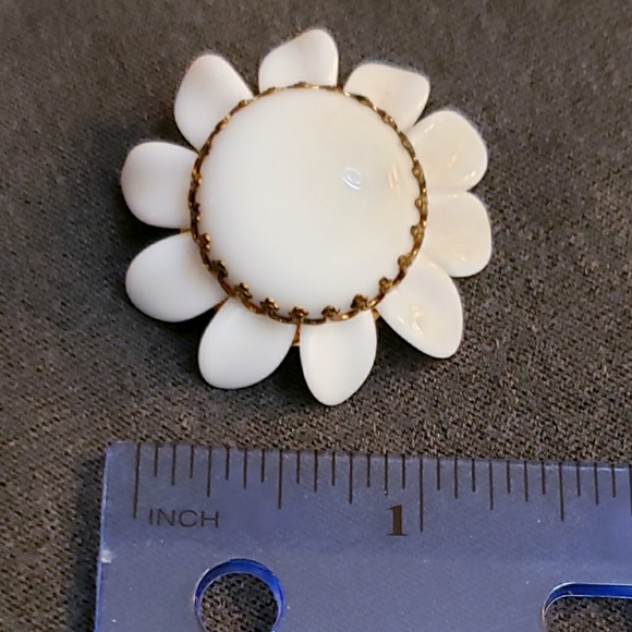 Vintage Signed W. Germany Flower Brooch 1-1/8" - Picture 5 of 6